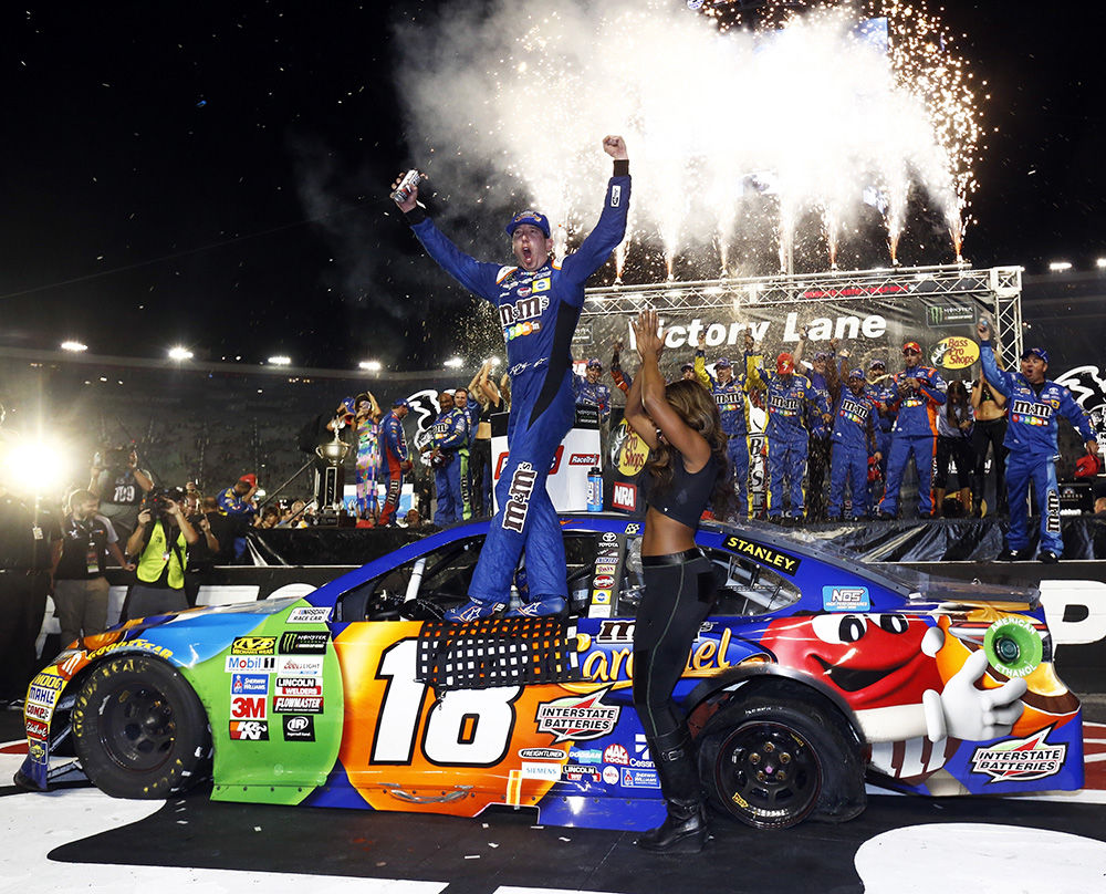 NASCAR Bristol Auto Racing